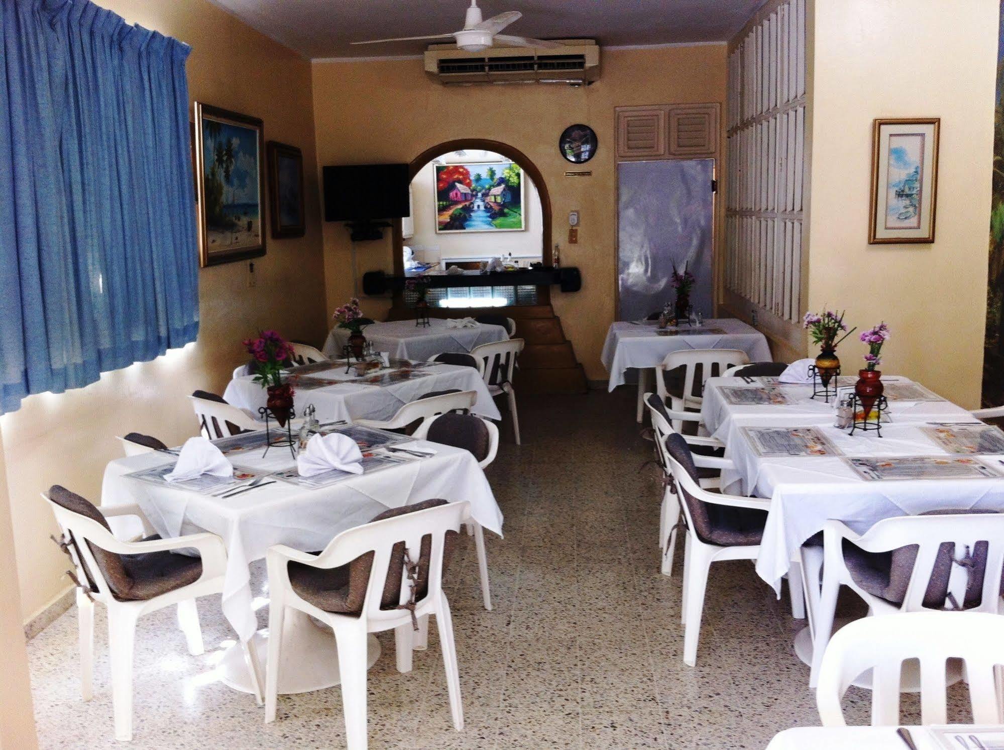 Hotel Caribe Barahona 외부 사진